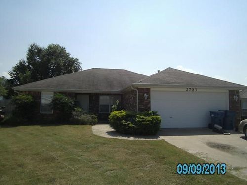 2703 Sw Huron Ct, Bentonville, AR, 72712-9232 | Card Image