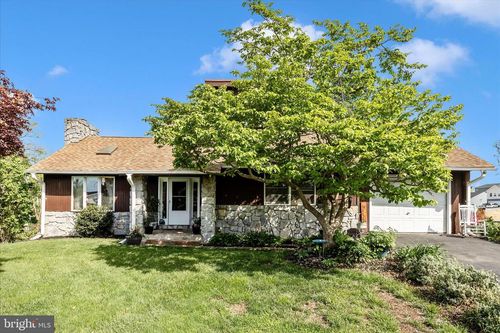 112 Tacoma St, Thurmont, MD, 21788-1926 | Card Image