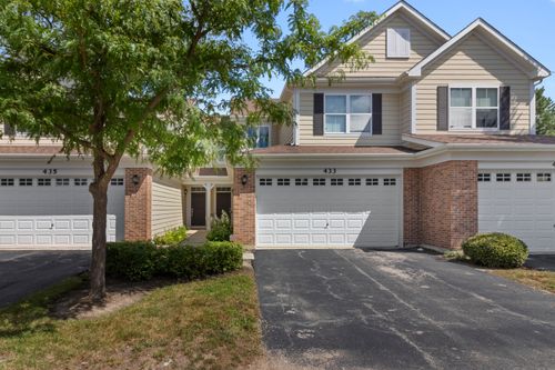 433 Acushnet St, Elgin, IL, 60124-3836 | Card Image