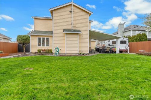 3120 Chelsea Ln, Enumclaw, WA, 98022-7470 | Card Image