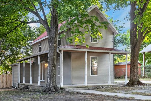 329 W 14th St, Columbia, TN, 38401 | Card Image