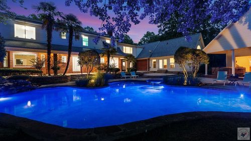 8905 River Ridge Dr, Texarkana, TX, 75503-9067 | Card Image