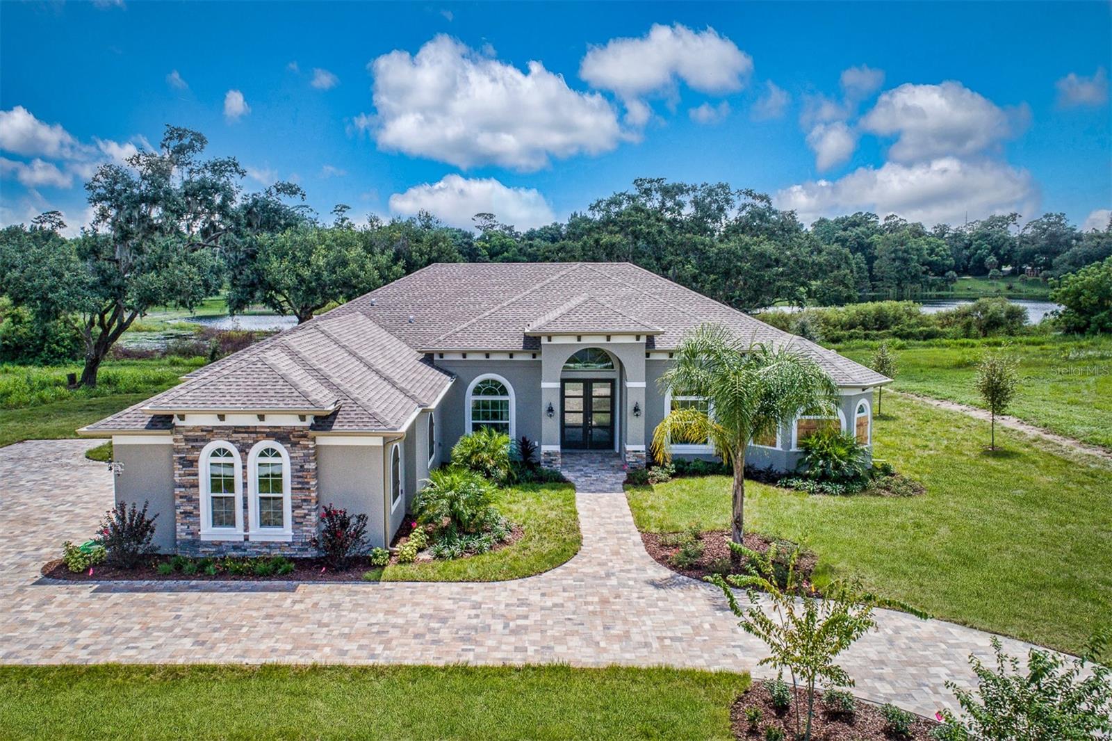 Residential in TAVARES