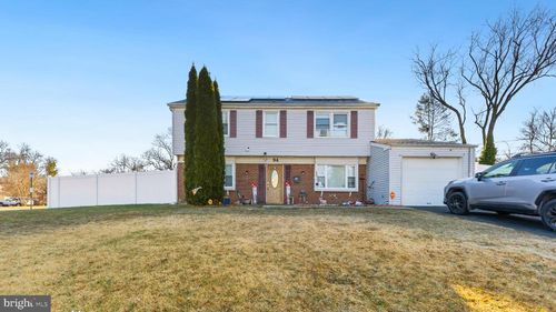 94 Melbourne Ln, Willingboro, NJ, 08046-3147 | Card Image