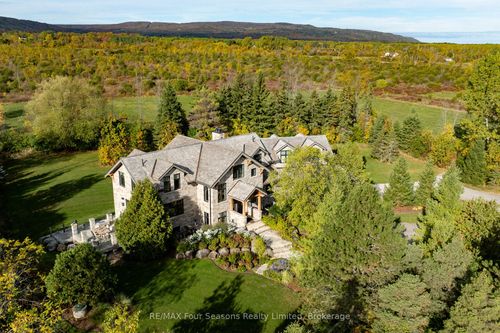 2710 Nottawasaga Dr, Clearview, ON, L0M1P0 | Card Image