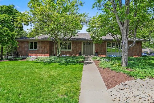 202 Marchester Drive, Kettering, OH, 45429 | Card Image