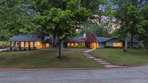 4123 Victor Ct, Tulsa, OK, 74105-4230 | Card Image