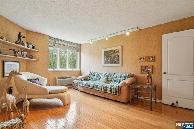 10 Smith Manor Blvd, Condo with 2 bedrooms, 2 bathrooms and null parking in West Orange NJ | Image 13