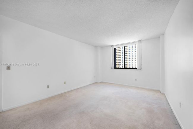APT-1816 - 540 Brickell Key Dr, Condo with 2 bedrooms, 2 bathrooms and null parking in Miami FL | Image 15