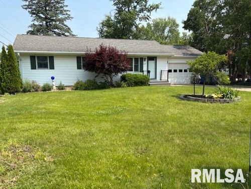 517 Highview Dr, Clinton, IA, 52732-4844 | Card Image