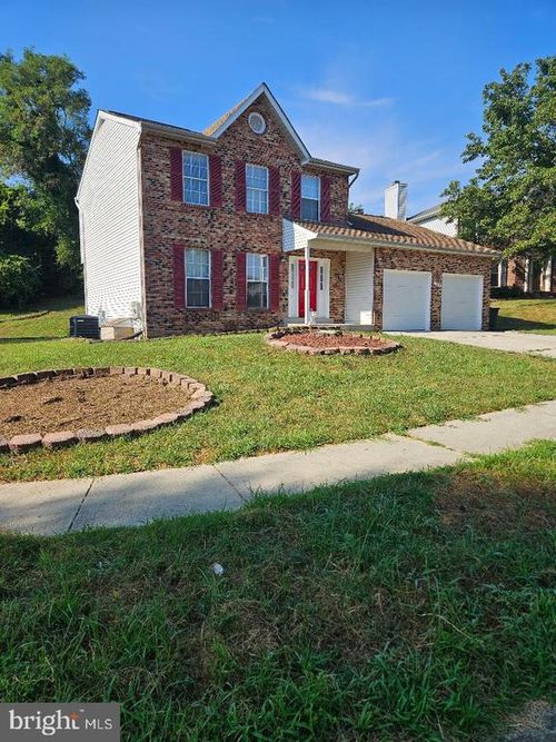 300 Stevenson Ln, Hyattsville, MD, 20785-4682 | Card Image