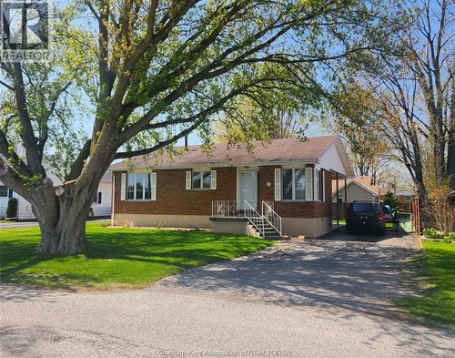 175 Wellington Street, Blenheim, ON, N0P1A0 | Card Image