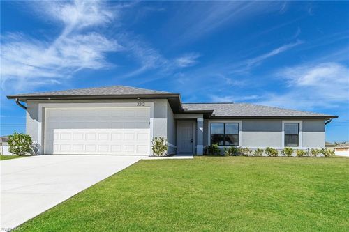 2212 Ne 7th Ave, Cape Coral, FL, 33909-4309 | Card Image