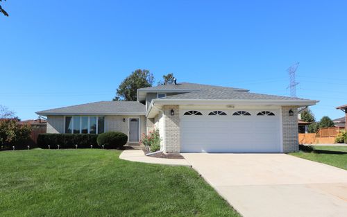 17012 Grissom Dr, Tinley Park, IL, 60477-2317 | Card Image