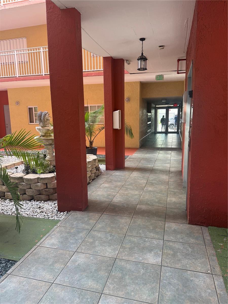 Residential Lease in Hialeah 4