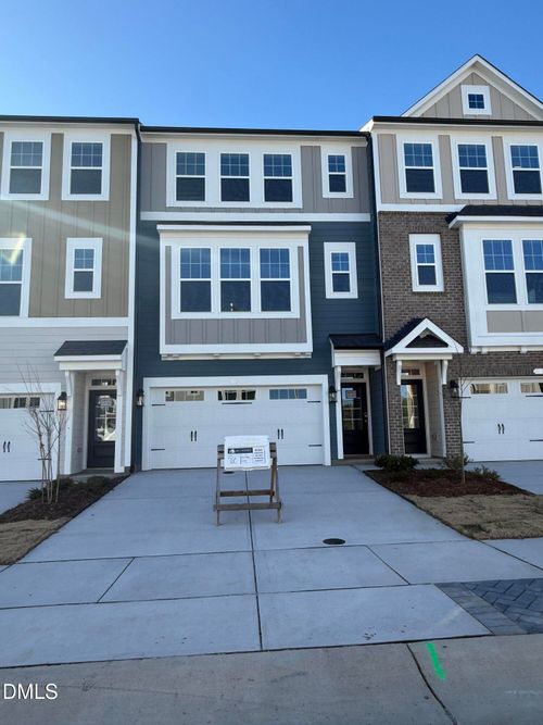 160-10033 Secluded Garden Dr, Apex, NC, 27523-8416 | Card Image