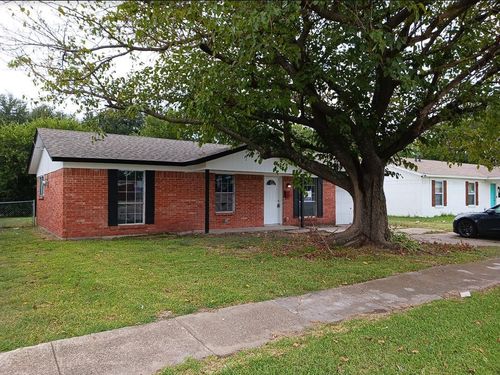 1117 Pioneer Rd, Mesquite, TX, 75149-5264 | Card Image
