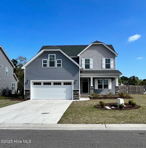 200 Pastoral Ct, Sneads Ferry, NC, 28460-6107 | Card Image