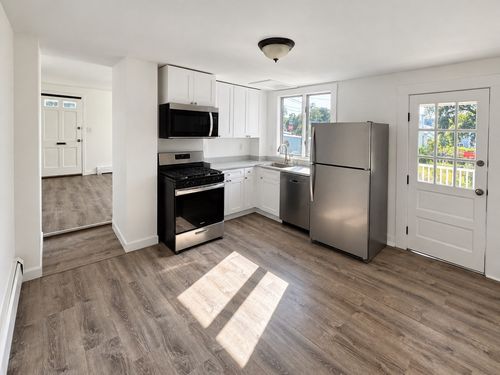 56b-56 Bates, Quincy, MA, 02169 | Card Image