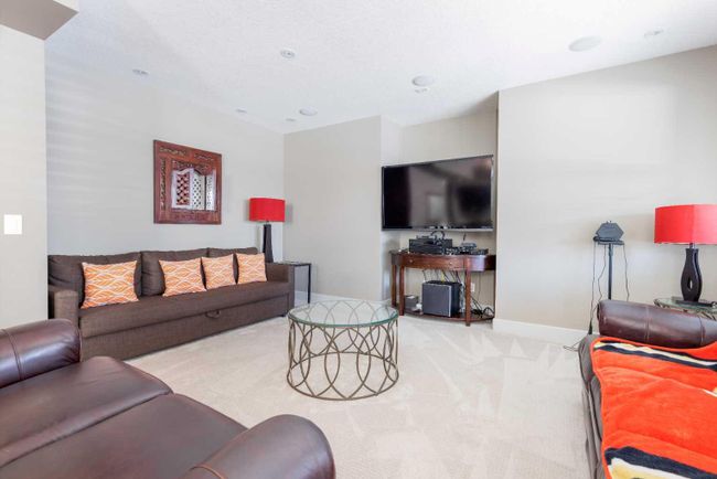 67 Tusslewood View Nw, Home with 4 bedrooms, 3 bathrooms and 4 parking in Calgary AB | Image 31