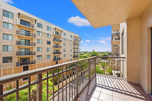 604-3590 Coral Way, Miami, FL, 33145 | Card Image