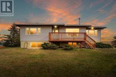 264028 Township Road 230, House other with 4 bedrooms, 3 bathrooms and null parking in Wheatland County AB | Image 1