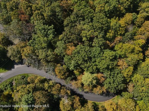 399 Floyd Ackert Rd, New Paltz, NY, 12561 | Card Image