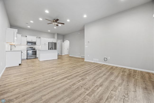 Living Room | Image 12