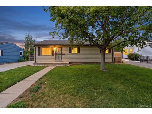 7821 Yates St, Westminster, CO, 80030-4431 | Card Image