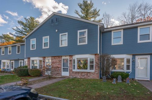 119 Stonegate Ln, Derry, NH, 03038-2572 | Card Image