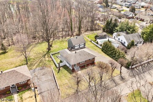 245 Barnert Ave, Totowa, NJ, 07512-2135 | Card Image