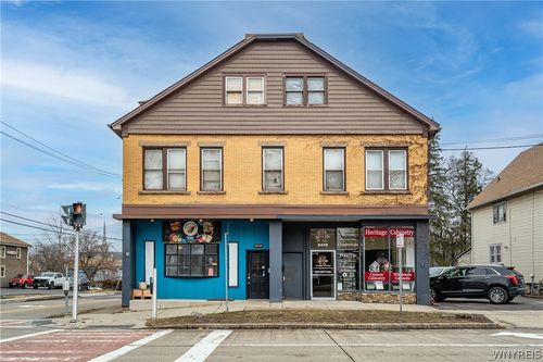 5476 Broadway St, Lancaster, NY, 14086-2220 | Card Image