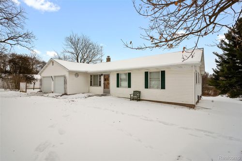 9322 Rossman Highway, Windsor Charter Township, MI, 48827 | Card Image