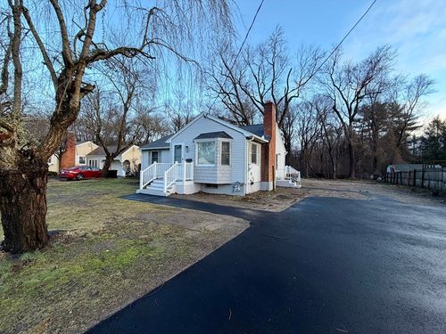 22 Simpson Cir, Agawam, MA, 01001-3324 | Card Image