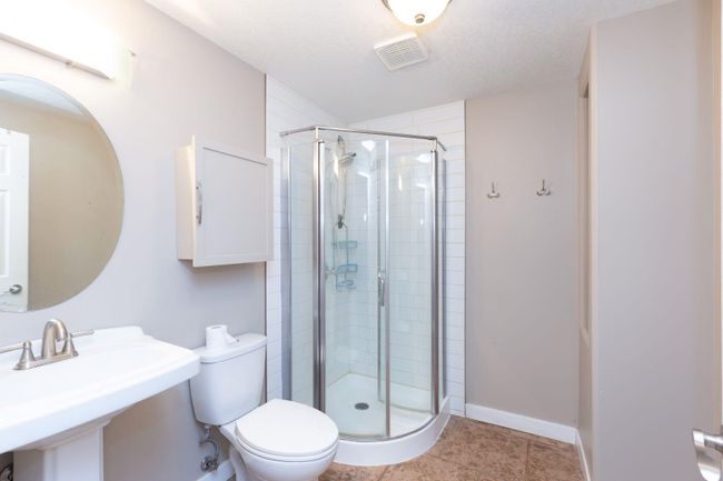 121 Sierra Morena Close Sw, Home with 4 bedrooms, 3 bathrooms and 4 parking in Calgary AB | Image 28