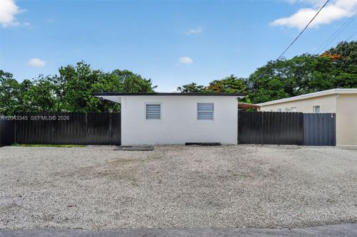 636-636 Nw 14th Ter, Fort Lauderdale, FL, 33311-7923 | Card Image