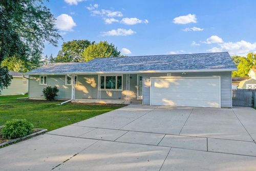 1194 April Lane, ASHWAUBENON, WI, 54304 | Card Image