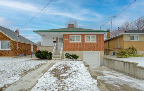 171 6th Ave, Kitchener, ON, N2C1R2 | Card Image