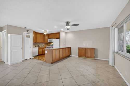221 Coventry J, West Palm Beach, FL, 33417-1624 | Card Image