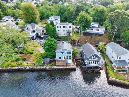 285 Riverside Dr, Tiverton, RI, 02878-4205 | Card Image