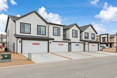 2425-2788 E Rushpink Ln, Washington, UT, 84780-3886 | Card Image
