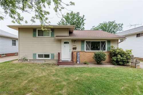 29431 Fairway Blvd, Willowick, OH, 44095-4628 | Card Image
