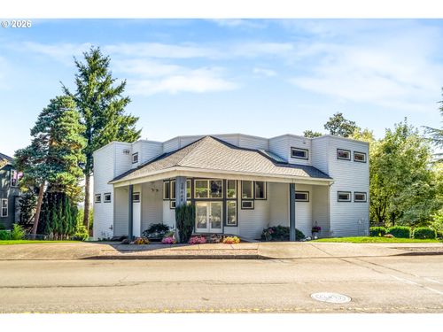b-2906 Carriage Way, West Linn, OR, 97068-2169 | Card Image