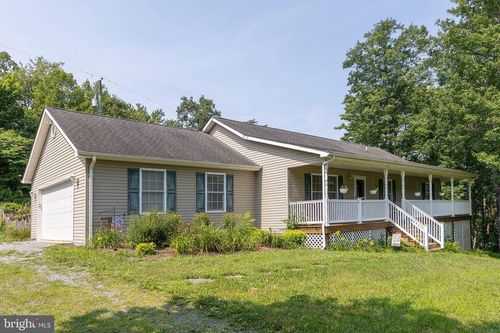 8160 Northwestern Pike, GORE, VA, 22637-1927 | Card Image