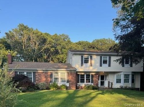 39 Burham Dr, Smithtown, NY, 11787-1229 | Card Image