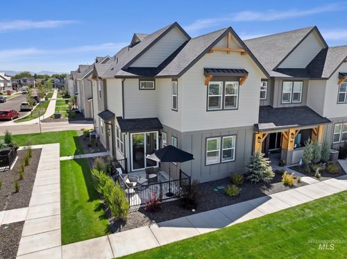 203 S Koyukuk Ln, Star, ID, 83669-1155 | Card Image