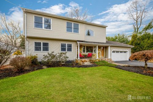 13 King St, Edison, NJ, 08820-1023 | Card Image