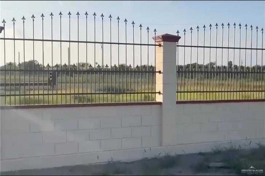 Land in Mission