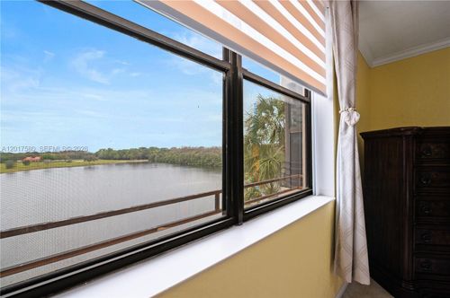 403-2768 Carambola Cir S, Coconut Creek, FL, 33066-2590 | Card Image