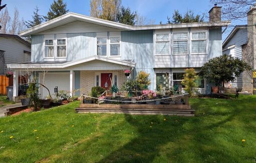 14935 92a Ave, Surrey, BC, V3R7A3 | Card Image